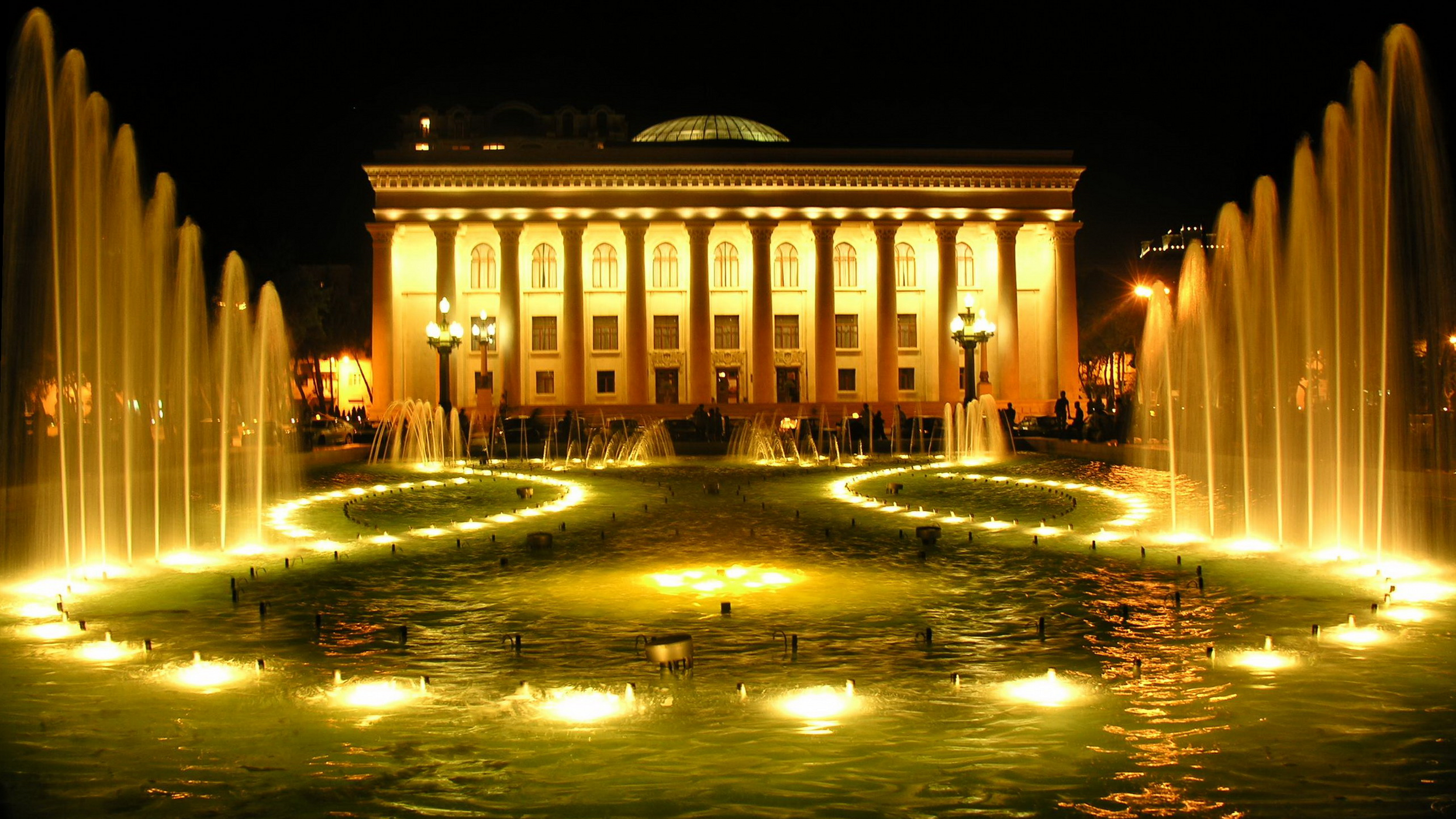 Bảo tàng Trung tâm Baku (Ảnh: ĐSQ Azerbaijan tại Việt Nam cung cấp)