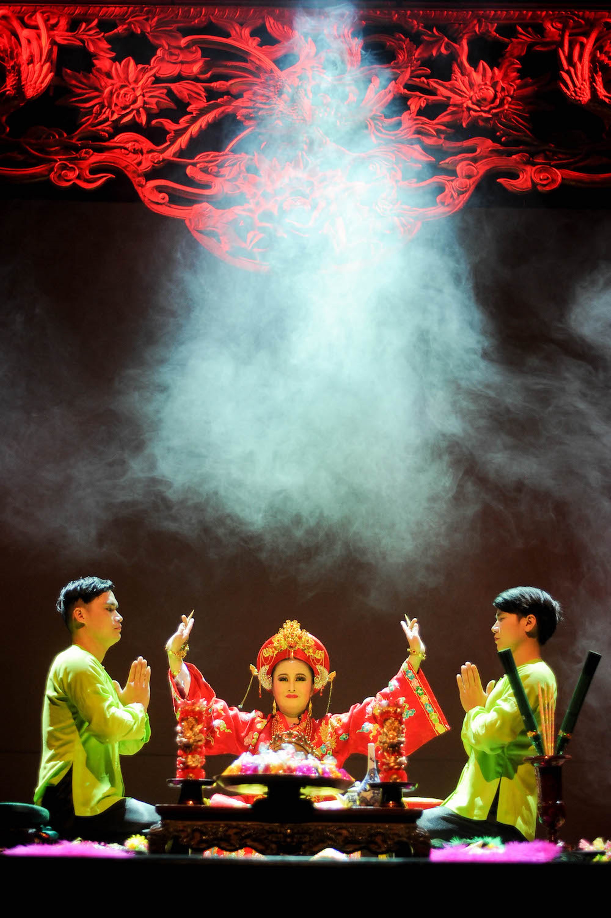 Vở “Tứ phủ” của đạo diễn Việt Tú (Ảnh: Viet Theatre)
