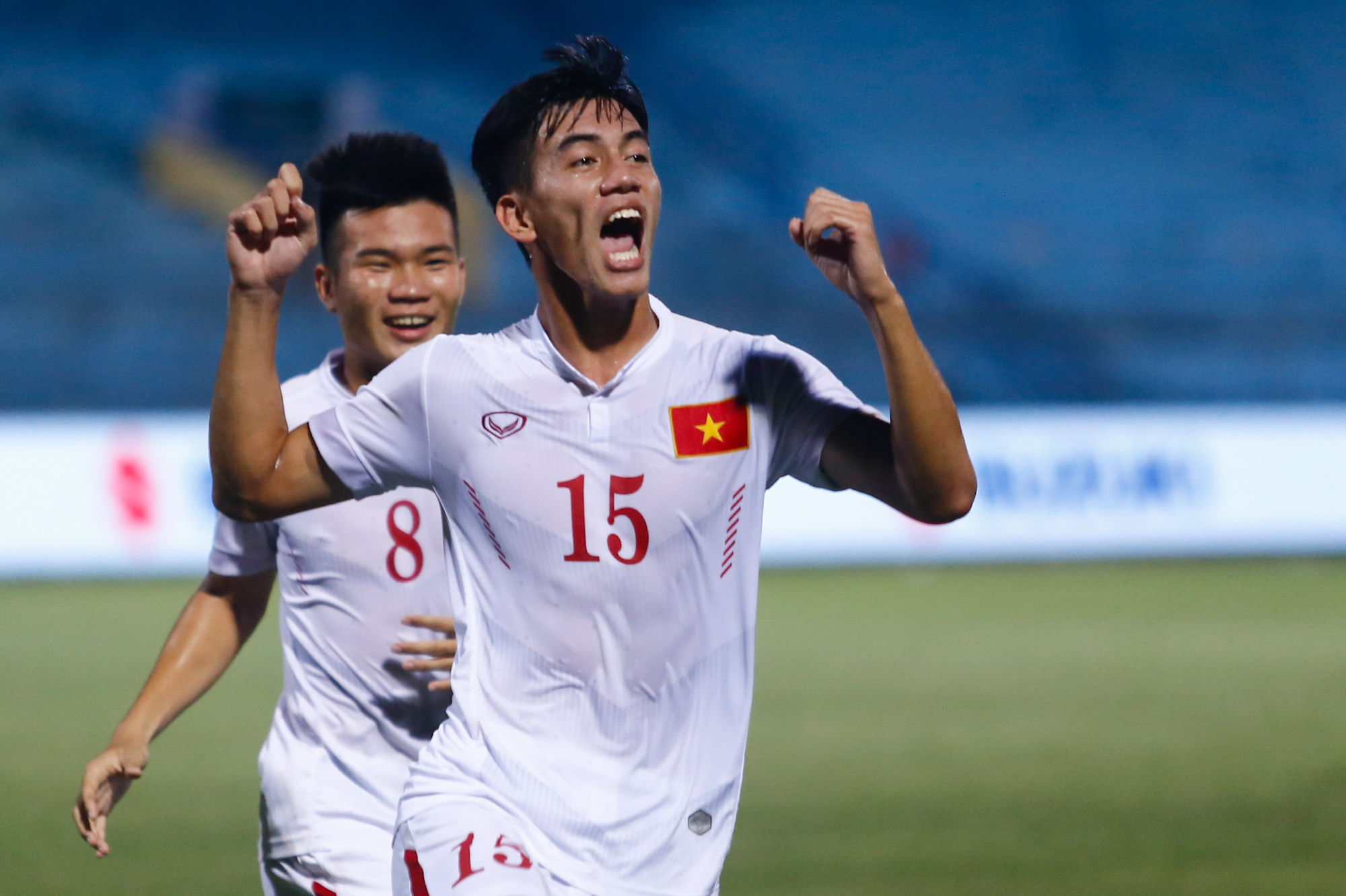 Đội bóng của huấn luyện viên Hoàng Anh Tuấn vừa xuất sắc
giành vé dự World Cup sau thành tích vào bán kết giải U19 châu Á 2016. (Ảnh:
Minh Chiến/Vietnam+)