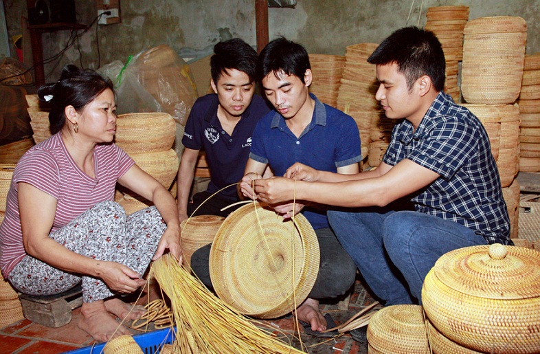 VIETNAM NARROWS DEVELOPMENT GAP IN REMOTE, MOUNTAINOUS AREAS - Vimarsana News