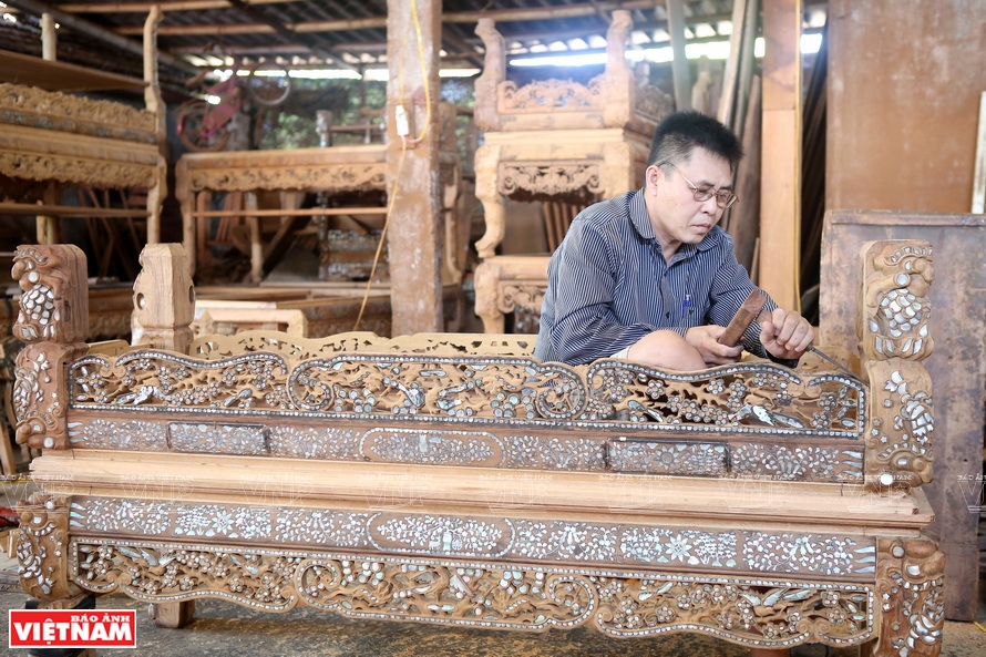 PLENTY OF ROOM FOR WOOD, FURNITURE INDUSTRY TO BOOM: EXPERTS - Vimarsana News